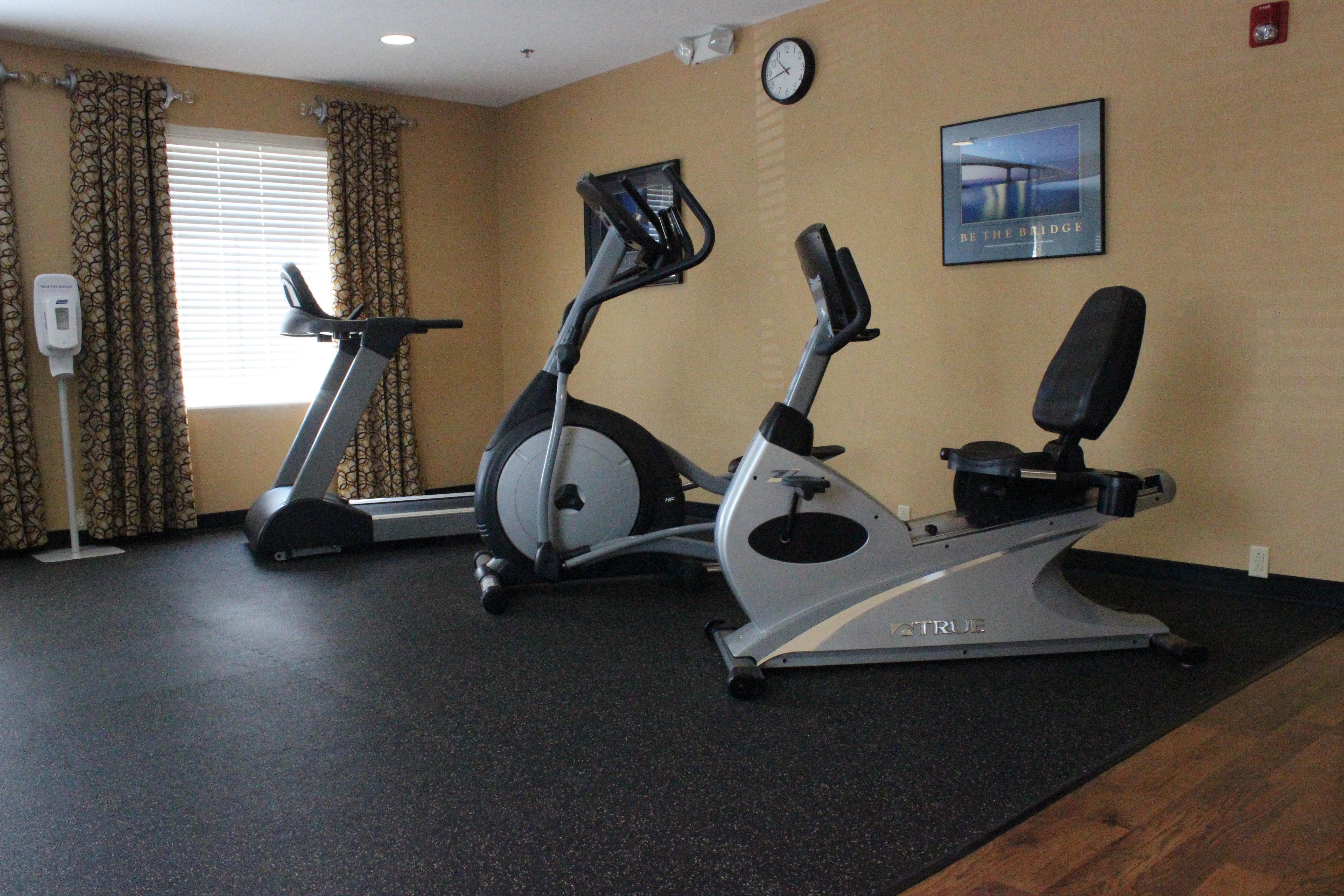 Holiday Inn Express Hanover By Ihg Bagian luar foto